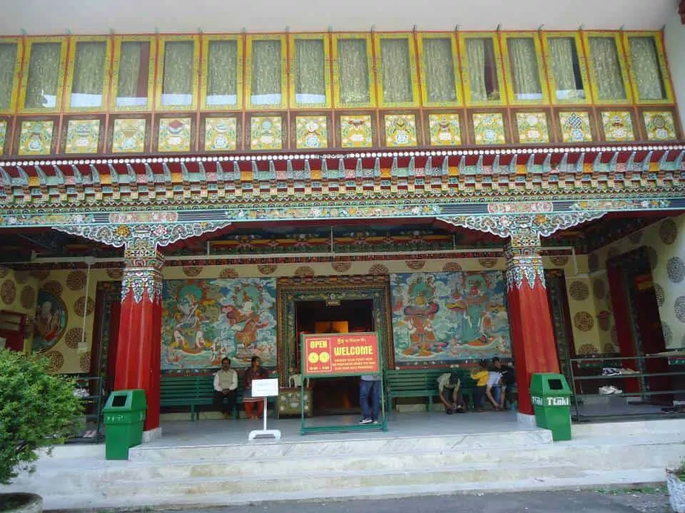 Institute of Tibetology
