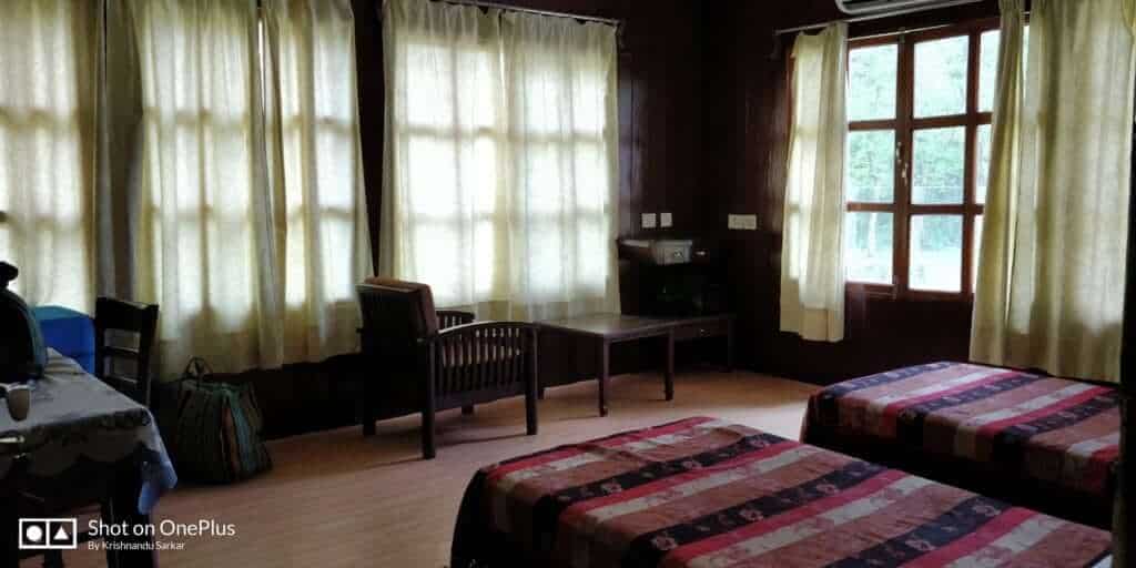 Hollong Tourist Lodge - Room
