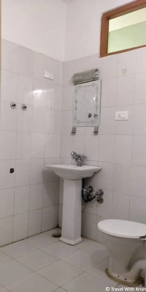 Hotel Suru View - Washroom, Kargil