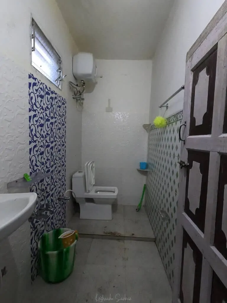 Diki Homestay Bagora - Washroom