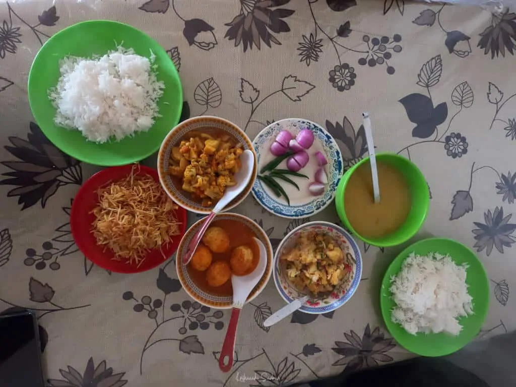 Food at Karuna Homestay Dawaipani