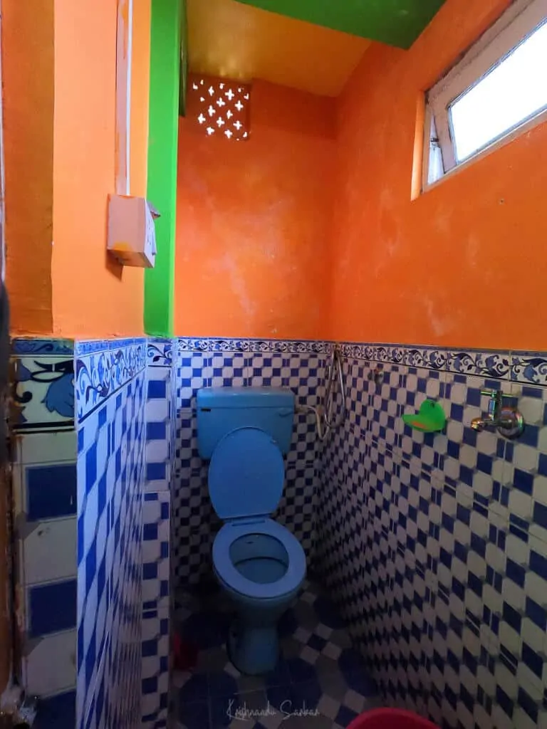 Karuna Homestay Dawaipani - Washroom