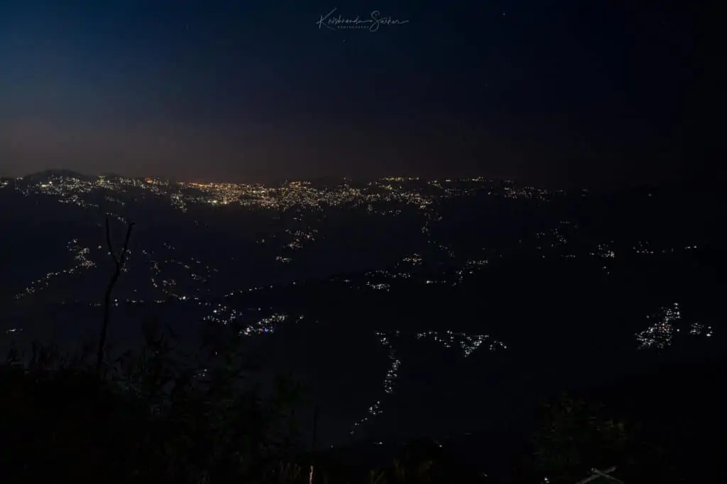 Glittering Darjeeling